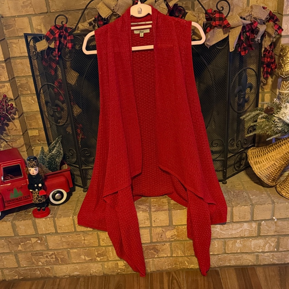 Bass Vibrant Red Women's Sweater Vest